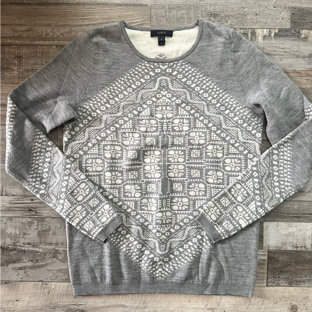 J. Crew Grey And White Patterned 100% Merino Wool Small Crewneck Sweater - Picture 2 of 7